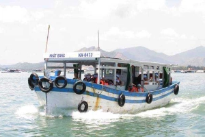 Tàu Du Lịch Điệp Sơn - Vân Phong