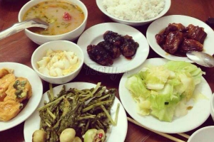 Quán Ăn Thái Bình - Cơm Tự Chọn & Các Món Nhậu