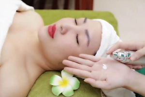 Thẩm Mỹ Mia