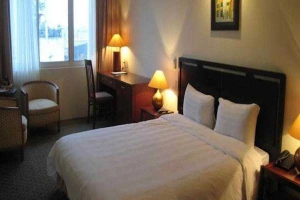 Thang Long Espana Hotel
