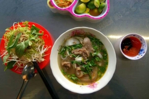 Quán Ăn Thăng Long II - Phở Bò & Bún Bò Huế