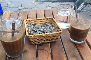 Thanh Cafe - Nguyễn Huy Tưởng