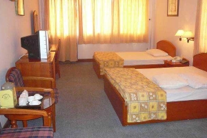 Thành Long 3 Hotel