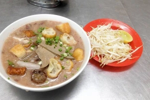 Quán Ăn Thanh Thảo - Cơm Bình Dân & Cháo Lòng