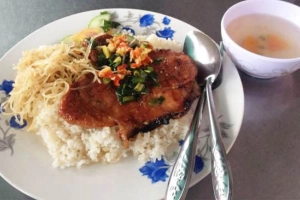 Thanh Tùng - Cơm Phở 24h