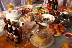 Thành Xuyến Restaurant And Guest House