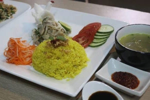 Quán Ăn Thảo Tùng - Phở Gà & Cơm Gà