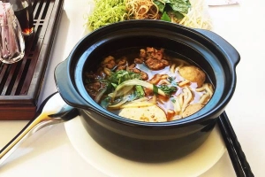 Quán Ăn Thầy Y - Bún Bò & Bánh Canh