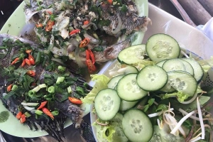 Quán Ăn Thể Bưởi Quán - Hải Sản Tươi Sống