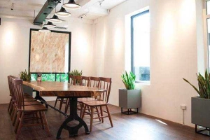 The Coffee House - Nguyễn Khánh Toàn