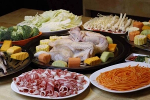 Quán Ăn Thế Giới Nồi Hơi