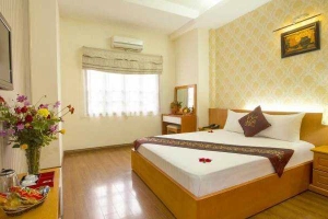 The Queen Hotel & Spa