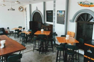 The Republic Bar - Xuân Diệu