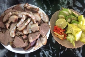 Quán Ăn Thịt Chó - Quốc Lộ 32
