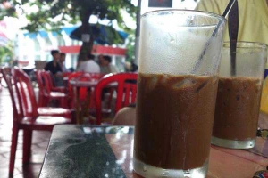 Thơm Cafe