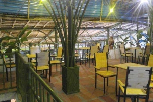 Thứ 6 Cafe