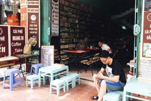 Thư Viện Yến - Cafe & Books
