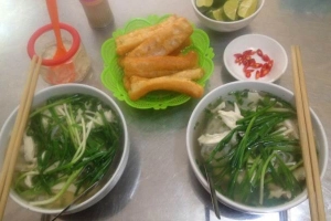 Quán Ăn Thúy Hải - Phở Gà Gia Truyền