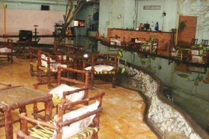Thuỷ Hồ Cafe