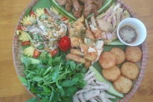 Quán Ăn Thúy Nga - Gà Mạnh Hoạch