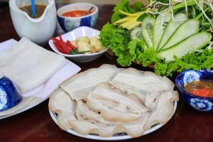 Quán Ăn Tiệm Ăn 60s - Mì Quảng & Bánh Tráng Thịt Heo
