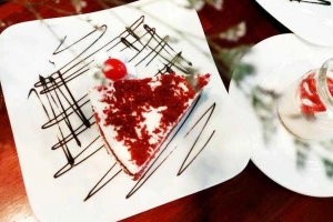 Tiệm Bánh Âu Bloom Cakes