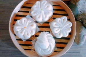 Tiệm Bánh Bánh Cô Châu - Tôn Đức Thắng