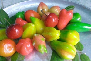 Tiệm Bánh Bánh Đậu Xanh Trái Cây Huế