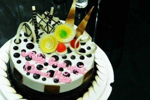Tiệm Bánh Bánh Kem Đức Trí