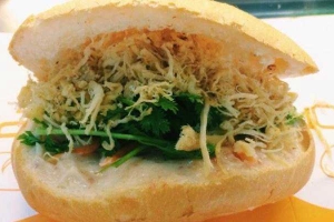 Tiệm Bánh Bánh Mì 102C - Lê Thị Riêng