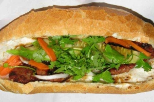 Tiệm Bánh Bánh Mì Bà Tư Đẹt
