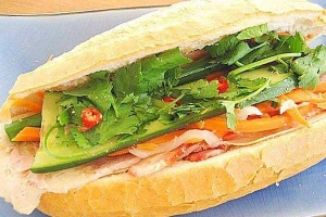 Tiệm Bánh Bánh Mì Cá Mập - Nguyễn Duy Dương