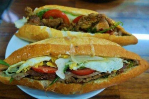 Tiệm Bánh Bánh Mì Hà Nội Phạm Thế Hiển - Đường Số 17