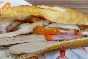 Tiệm Bánh Bánh Mì Hoàng Yến