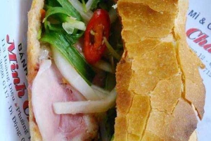 Tiệm Bánh Bánh Mì Minh Châu 1