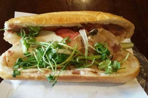 Tiệm Bánh Bánh Mì Nhanh - Bánh Mỳ Hà Nội