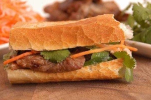 Tiệm Bánh Bánh Mì Như Lan - 64 Hàm Nghi