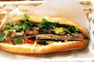 Tiệm Bánh Bánh Mì Việt
