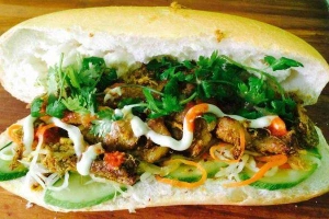 Tiệm Bánh Bánh Mì Xuân Thiện