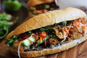Tiệm Bánh Bánh Mì Zòn