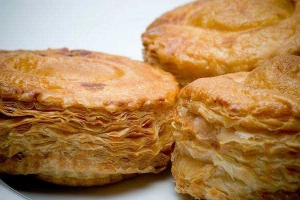 Tiệm Bánh Bánh Ngọt Tín Phát