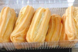 Tiệm Bánh Bánh Su Que Ann