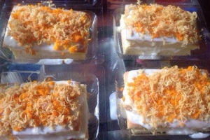 Tiệm Bánh Bông Lan Sốt Phô Mai
