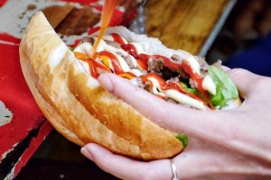 Tiệm Bánh Cô Ngọc - Bánh Mì Thổ Nhĩ Kỳ