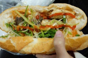 Tiệm Bánh Cô Thúy - Lò Bánh Mì