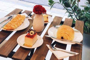 Tiệm Bánh Conifer Bakery - Fast Food & Drinks