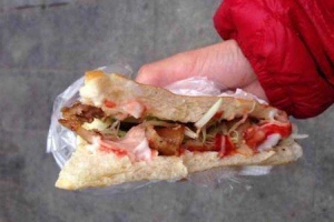Tiệm Bánh Donner Kebab Tràng An