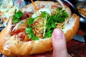 Tiệm Bánh Gia Bảo