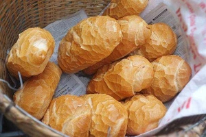 Tiệm Bánh Hai Sơn - Lò Bánh Mì