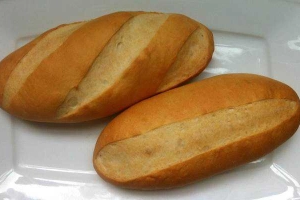 Tiệm Bánh Hạnh Ngân - Lò Bánh Mì